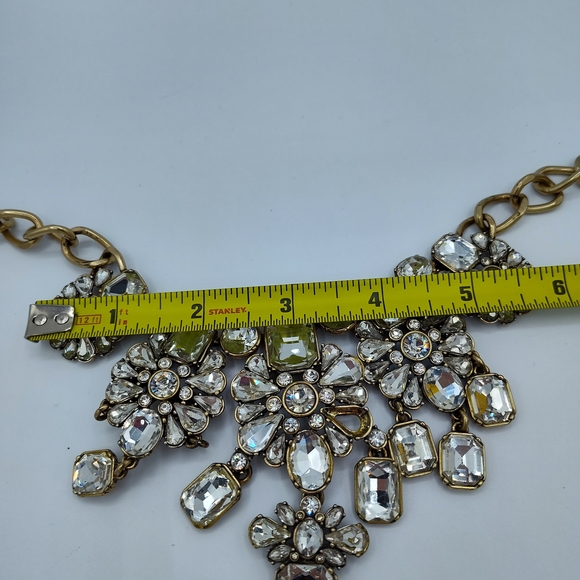Banana Republic Crystal Bib Statement Necklace Gold Tone Vintage Glam STUNNING - Picture 7 of 11